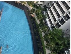 Waterfront Gold (D16), Condominium #576625041